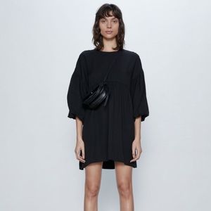Voluminous Mini Dress ( Black/XS)